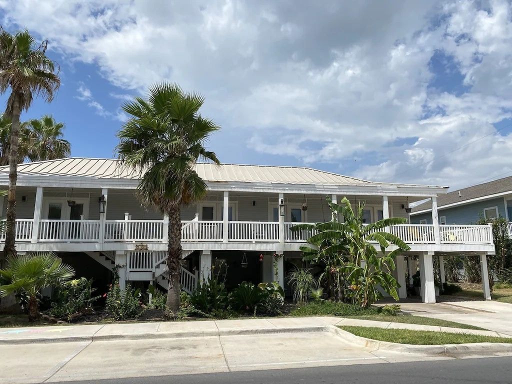 South Side beach house exterior view